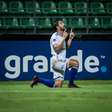 Lucas Silva descata vitória do Cruzeiro e cita importância do seu gol