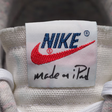 Tim Cook usou tênis Nike feito com iPad Pro durante evento da Apple