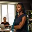 Desemprego atinge três mulheres negras para cada homem branco, aponta relatório