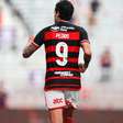 Com previsibilidade e ineficiência, ataque se torna problema no Flamengo