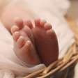 Bebê de cinco meses morre após sofrer parada cardíaca no Reino Unido