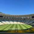 Fluminense e Flamengo terão gramados reserva para atender o Maracanã