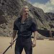 The Witcher | Surgem as primeiras imagens de Liam Hemsworth como Geralt