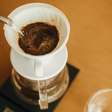 Tudo sobre café coado: saiba mais sobre como preparar essa bebida queridinha do brasileiro