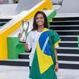 Rayssa Leal comemora título na China e agradece a quem 'madrugou' no Brasil