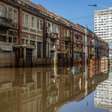 Mortes confirmadas por enchentes no RS sobem para 172; nível do Guaíba cai