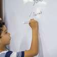 Por que ditados não ajudam crianças a aprender palavras e outros erros frequentes no ensino de ortografia