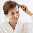 Como cuidar do cabelo na menopausa? Especialista dá 5 dicas