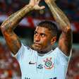 Paulinho se despede do Corinthians: 'Dei o meu melhor com essa camisa'
