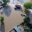 Socorrista morre e milhares de pessoas são retiradas em enchentes no sul da Alemanha