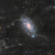 Destaque da NASA: galáxia e estrelas em formação é foto astronômica do dia