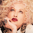 Cyndi Lauper fala sobre rivalidade com Madonna nos anos 1980