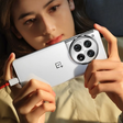 OnePlus 13 ganhará nova câmera telefoto de 50 MP, diz rumor