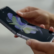 iPhone dobrável pode ficar para 2027 por tela não atingir exigência da Apple