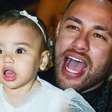 Agora só falta a CNH! Aos oito meses, filha de Neymar e Bruna Biancardi ganha carro de luxo personalizado do pai