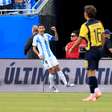 Com gol de Di María, Argentina vence Equador