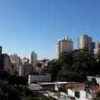 Com veranico e ar seco, Brasil tem outro dia quase sem nuvens