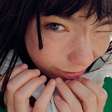 Cringe: e-zine com fotos de Björk feitas pelo cineasta Spike Jonze