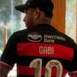 Neymar posta foto com camisa 10 do Flamengo e gera comentário de Gabigol; veja