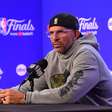 Decisão do técnico de Dallas irrita Doncic e surpreende a web na final da NBA: 'Bizarro'