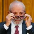 Lula diz que pode tentar reeleição em 2026 'para evitar que trogloditas voltem a governar' o Brasil