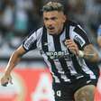 Botafogo encaminha renovação do contrato de Tiquinho Soares