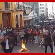 Manifestantes expulsam militares de ruas em meio a tentativa de golpe na Bolívia