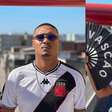 Influenciador vascaíno relata homofobia em São Januário: "Meu pai foi como um leão para cima dele"