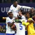 Em jogo emocionante, França vence Portugal nos pênaltis e se classifica para a semifinal da Euro