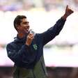 Jogos de Paris: Caio Bonfim recebe medalha um dia após vice na marcha atlética