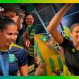 Campeãs olímpicas do vôlei de praia são recebidas com festa por torcida brasileira em Paris