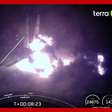 Foguete da SpaceX tomba e explode sobre balsa no Atlântico