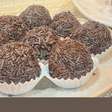 Brigadeiro fit de aveia: 50% menos calorias, sem leite condensado