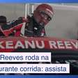 Keanu Reeves roda na pista em corrida de Indianápolis: assista