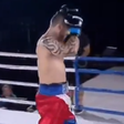 Ex-BBB perde peruca no meio de luta de boxe em evento de Popó; assista