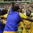 Em noite mágica, Amazonas vira pra cima do Avaí e sobe na tabela da Série B