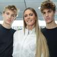Fernanda Lima faz 'comeback' como modelo ao lado dos filhos gmeos no SPFW