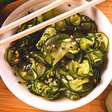 Sunomono, a salada de pepino que dura 15 dias na geladeira
