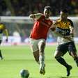 Internacional e Criciúma se enfrentam com objetivos diferentes no Brasileirão
