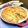 Torta de frango: massa 3 ingredientes, recheio em 1 panela