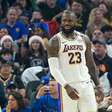 Em noite inspirada, Lebron James quebra recorde de Michael Jordan na NBA