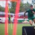 Juan Freytes é mais um reforço a treinar no Fluminense