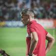 Vojvoda explica mudanças na equipe titular e sugere rotação: "Temos muitos jogos seguidos"