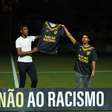 Torcedor se apresenta à polícia e é indiciado por injúria racial contra o zagueiro Léo
