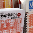 Powerball dos Estados Unidos pagará R$ 993 milhões neste sábado (15)