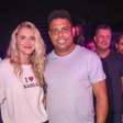Ronaldo, Tiago Abravanel e outros famosos marcam presença no Bloco do Silvavaidebet com palpitesSP; veja fotos