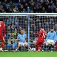 Liverpool passeia em Manchester e derrota o City com facilidade