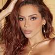 Saiba quem é o homem flagrado em clima de romance com Anitta na Sapucaí