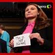 Deputada protesta com cartaz ao lado de Trump: 'Isso não é normal'
