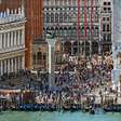 Veneza inventou uma taxa de entrada para conter o turismo de massa; deu tão certo que o preço vai dobrar